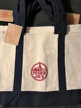 Trader Joe's large reusable canvas tote bag New with tag